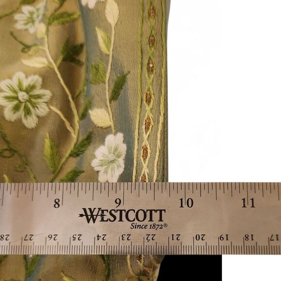 Silk Green Tote Purse Embroidered White Floral Design, 3 Compartments – 16"x9.5" - Picture 7 of 10